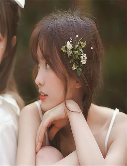 《再见,夏日之光》叙事手法解析：时间线安排与视角切换技巧探讨，特别收录